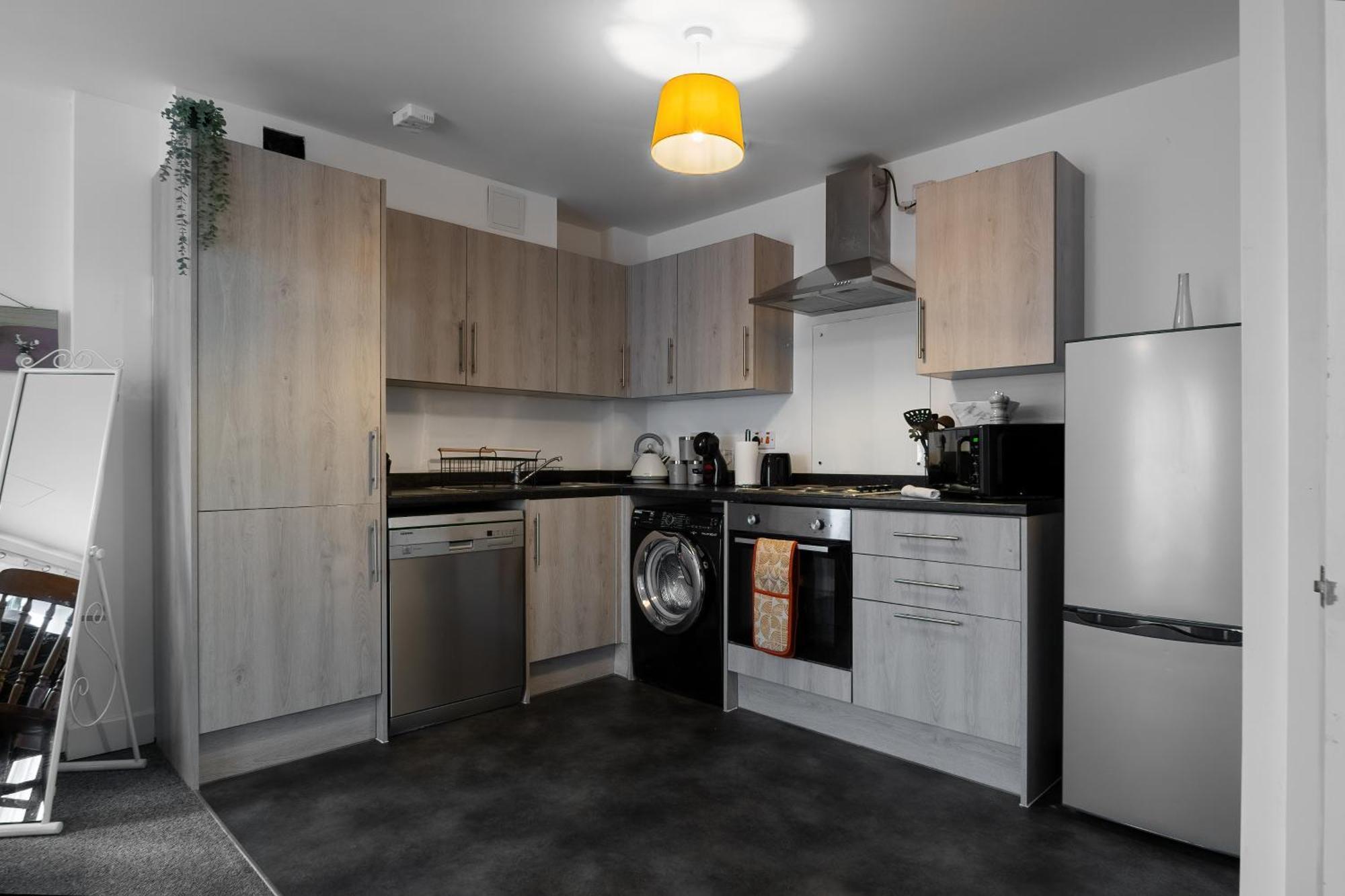 Livestay-New Private Apartment Building Minutes From Heathrow Slough Extérieur photo