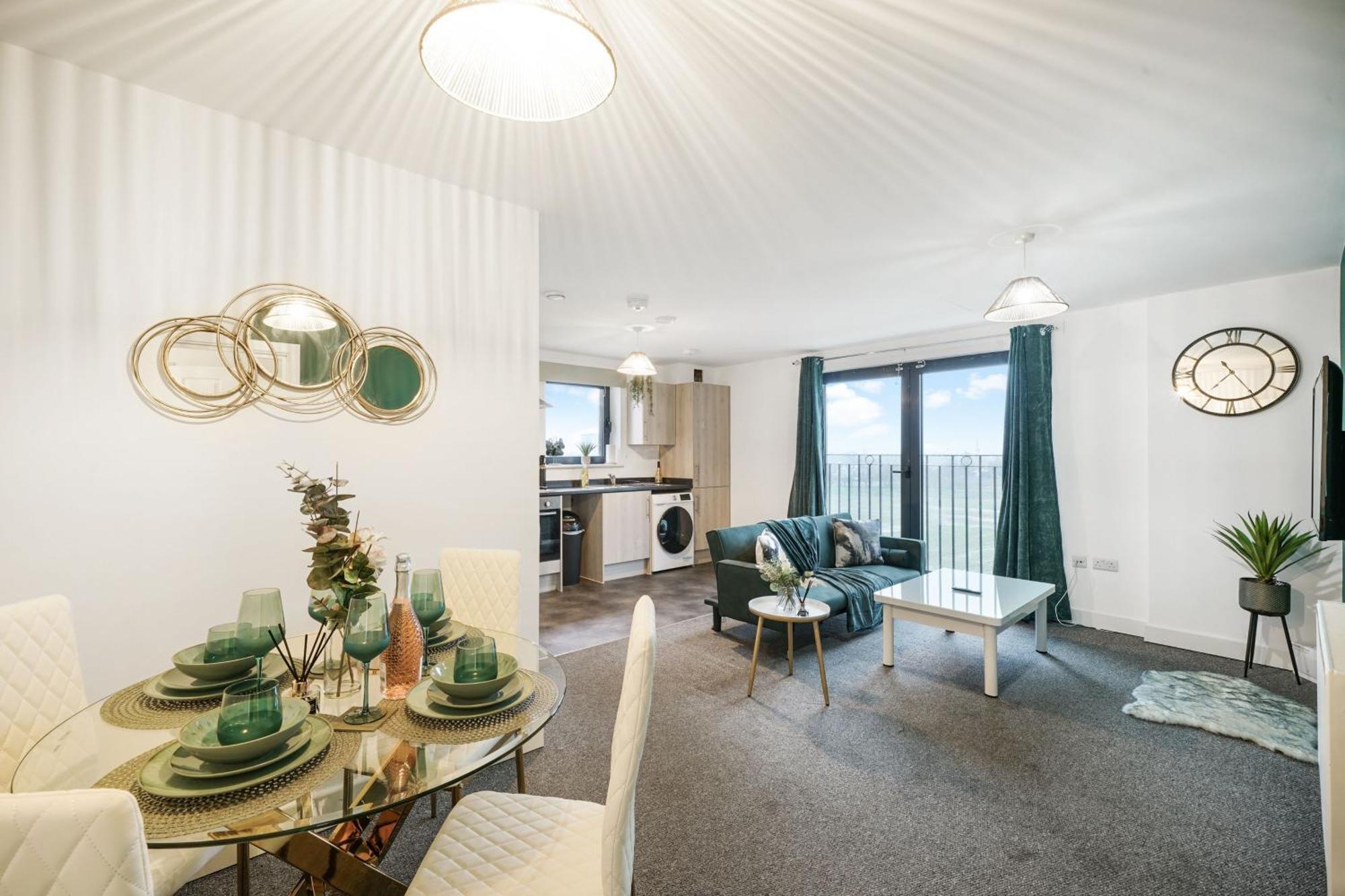 Livestay-New Private Apartment Building Minutes From Heathrow Slough Extérieur photo