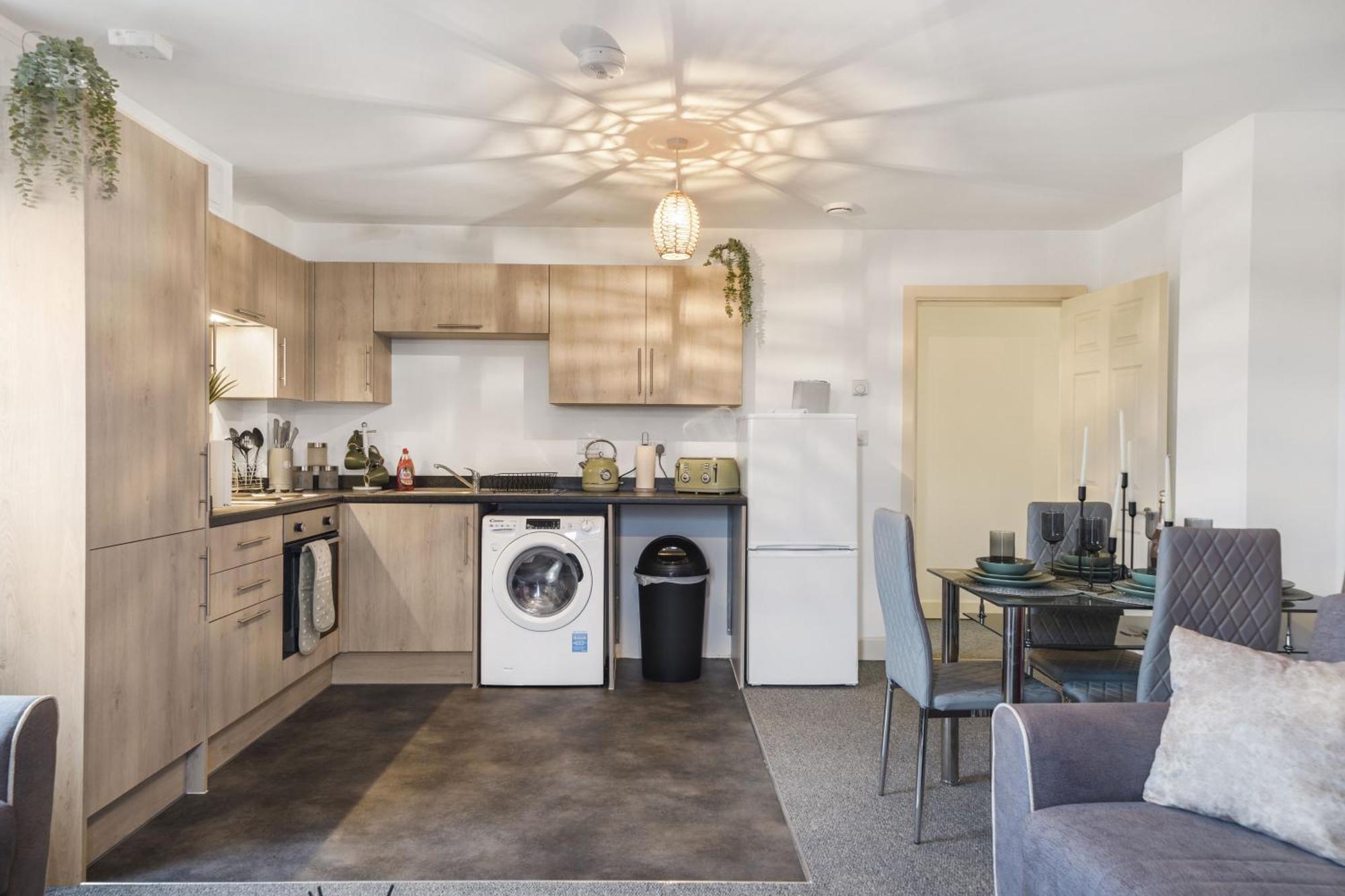 Livestay-New Private Apartment Building Minutes From Heathrow Slough Extérieur photo