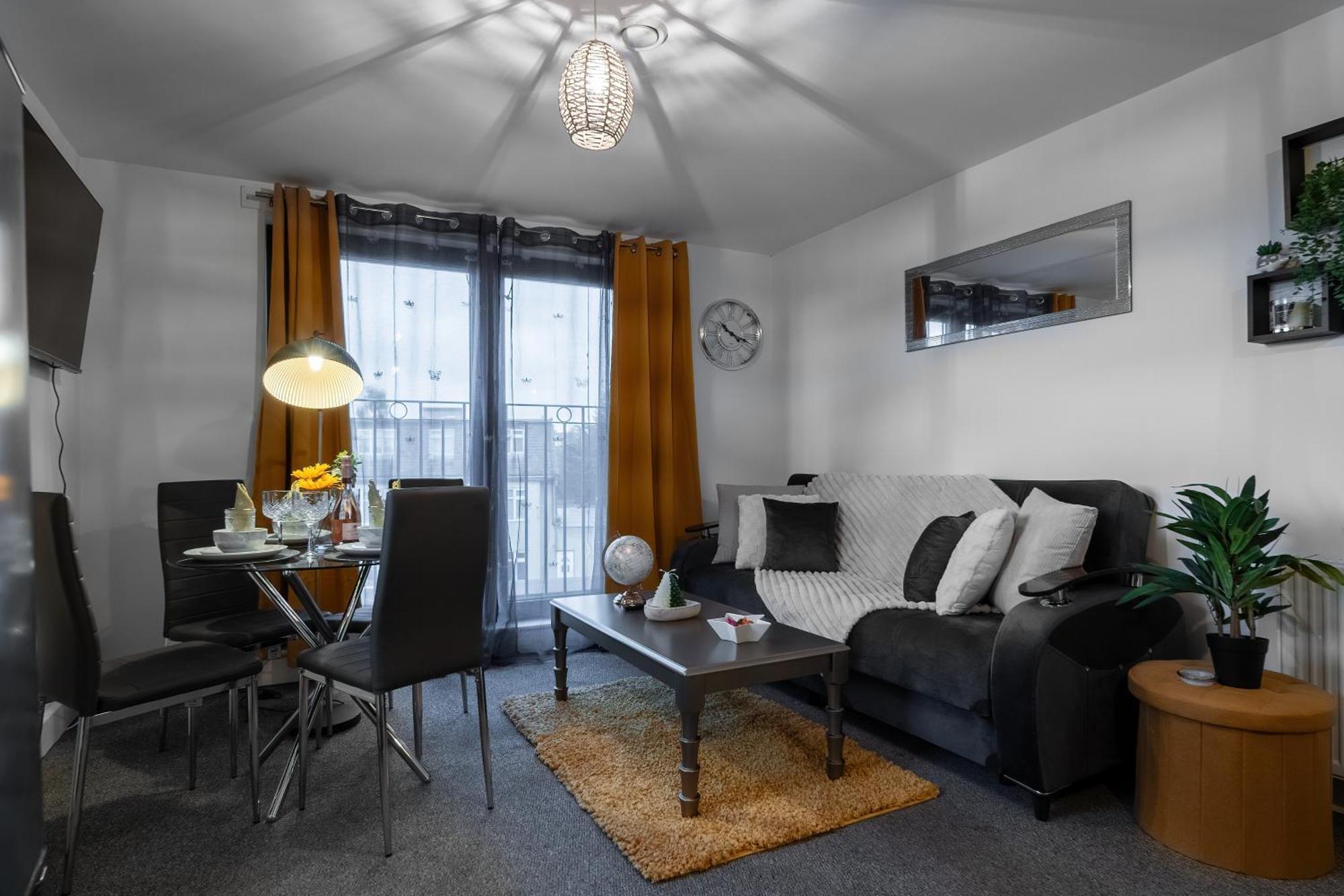 Livestay-New Private Apartment Building Minutes From Heathrow Slough Extérieur photo