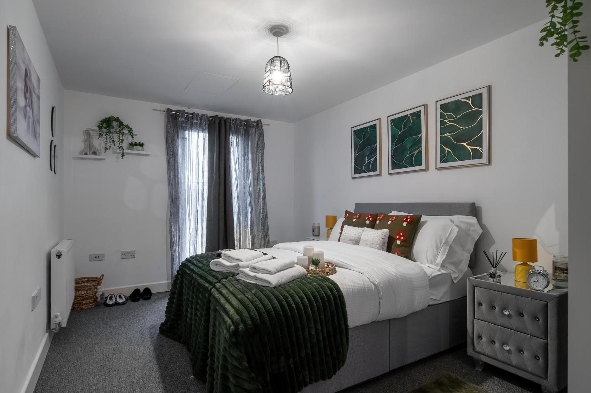 Livestay-New Private Apartment Building Minutes From Heathrow Slough Extérieur photo