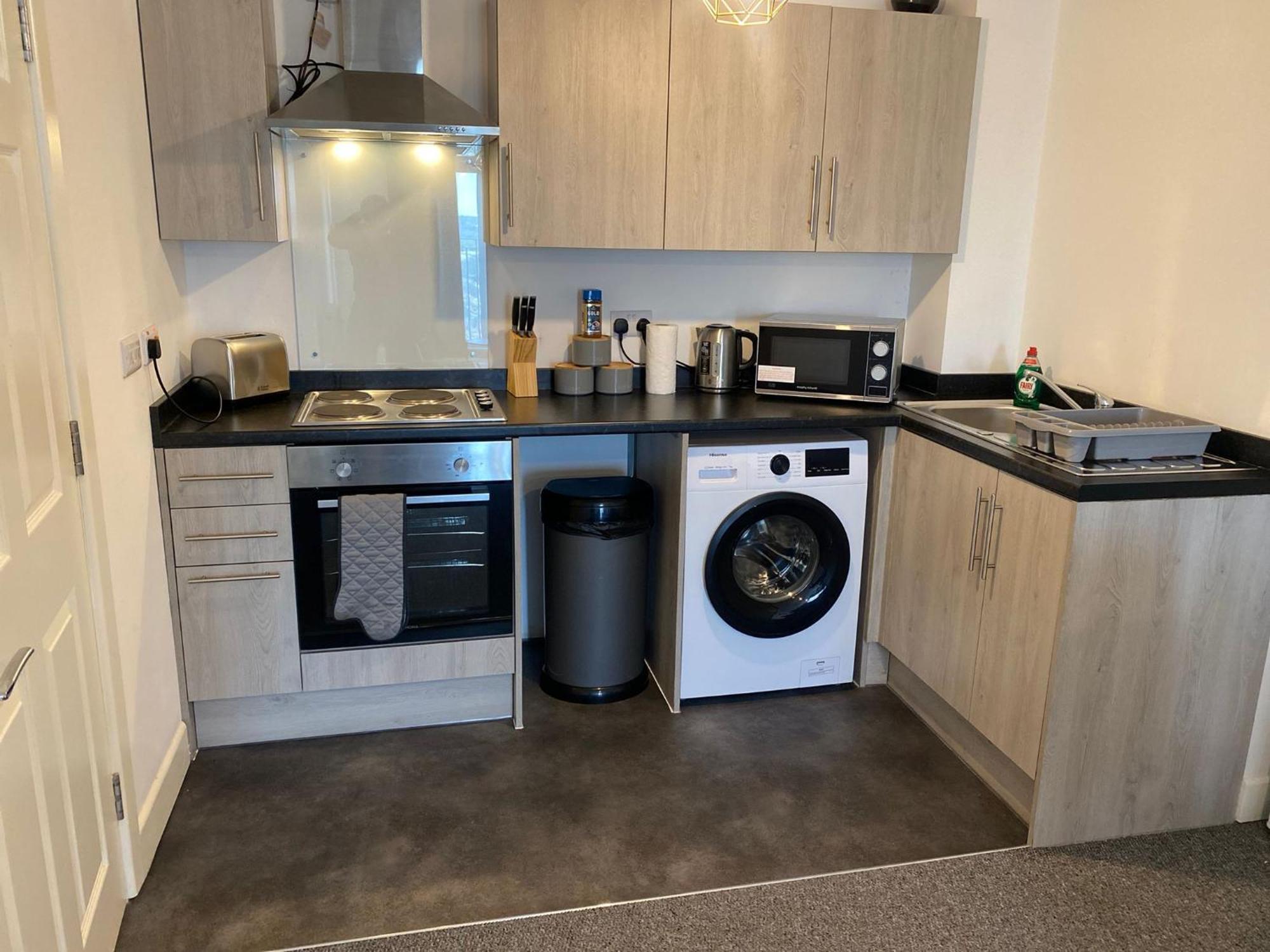 Livestay-New Private Apartment Building Minutes From Heathrow Slough Extérieur photo